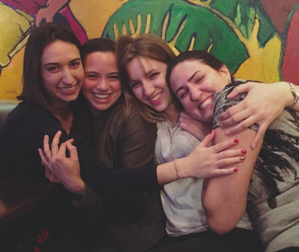 Farfan with other women graduate students in the chemical oceanography department. (Photo: courtesy of Farfan)